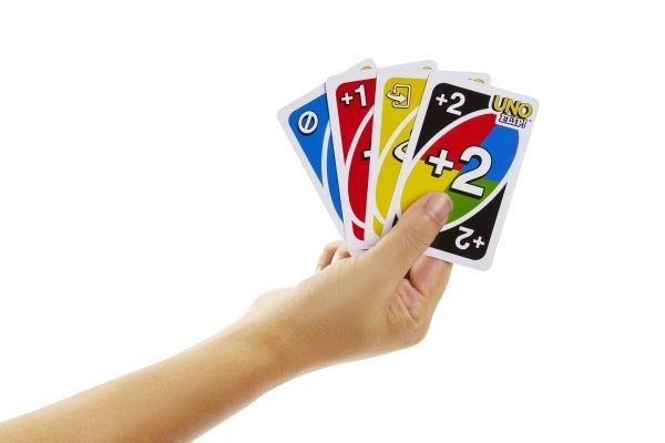 Mattel Games UNO FLIP! Kartenspiel mit beidseitig bedruckten Karten